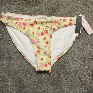 BUNDLE Victoria secret yellow strawberry swimsuit bottoms size small